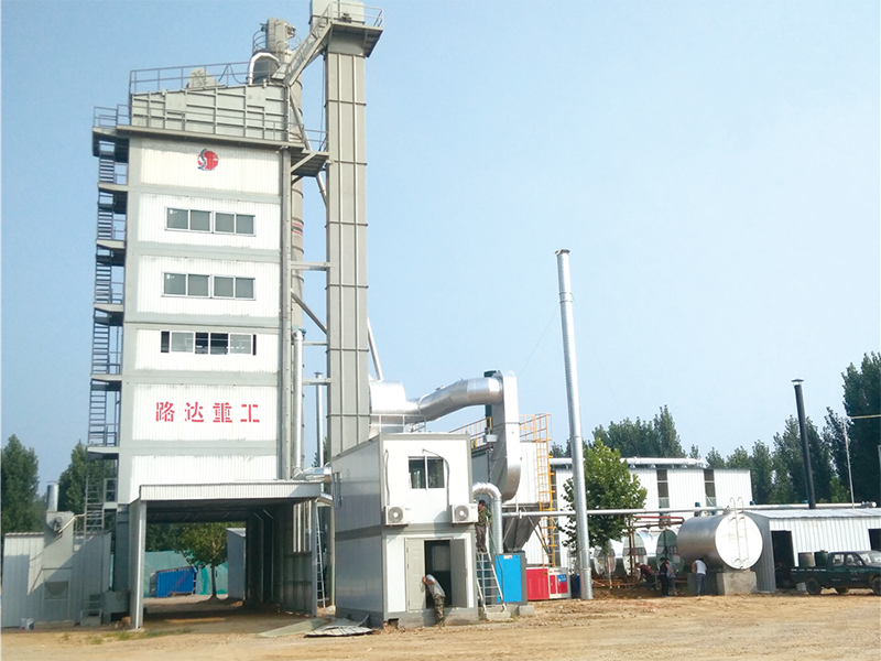 二、2018年10月濟寧工地hqb3500型瀝青攪拌站